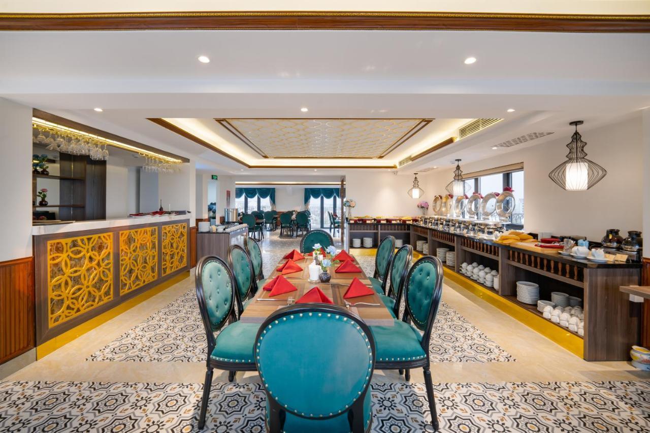 Hoi An Babylon Riverside Hotel & Spa Buitenkant foto