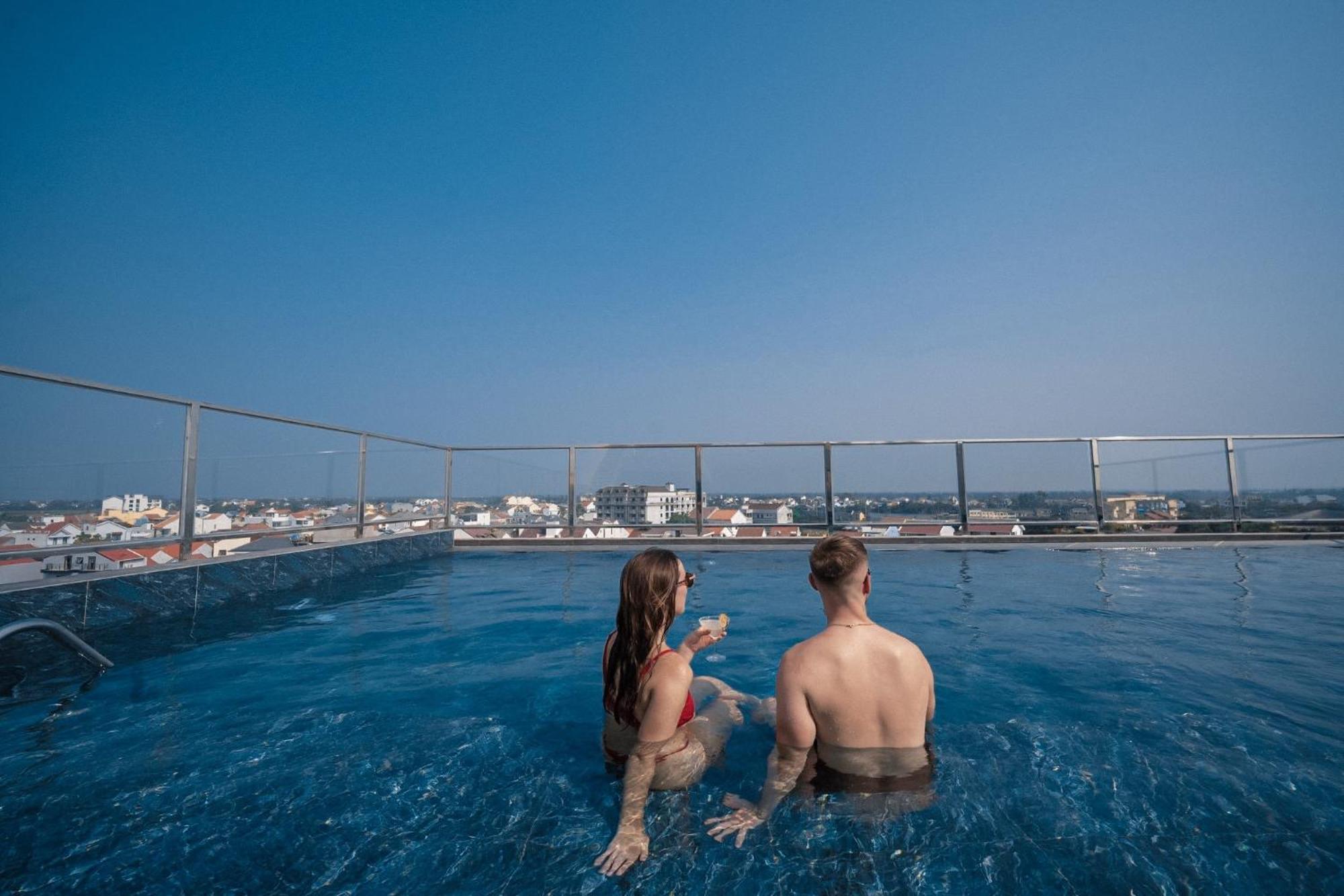 Hoi An Babylon Riverside Hotel & Spa Buitenkant foto