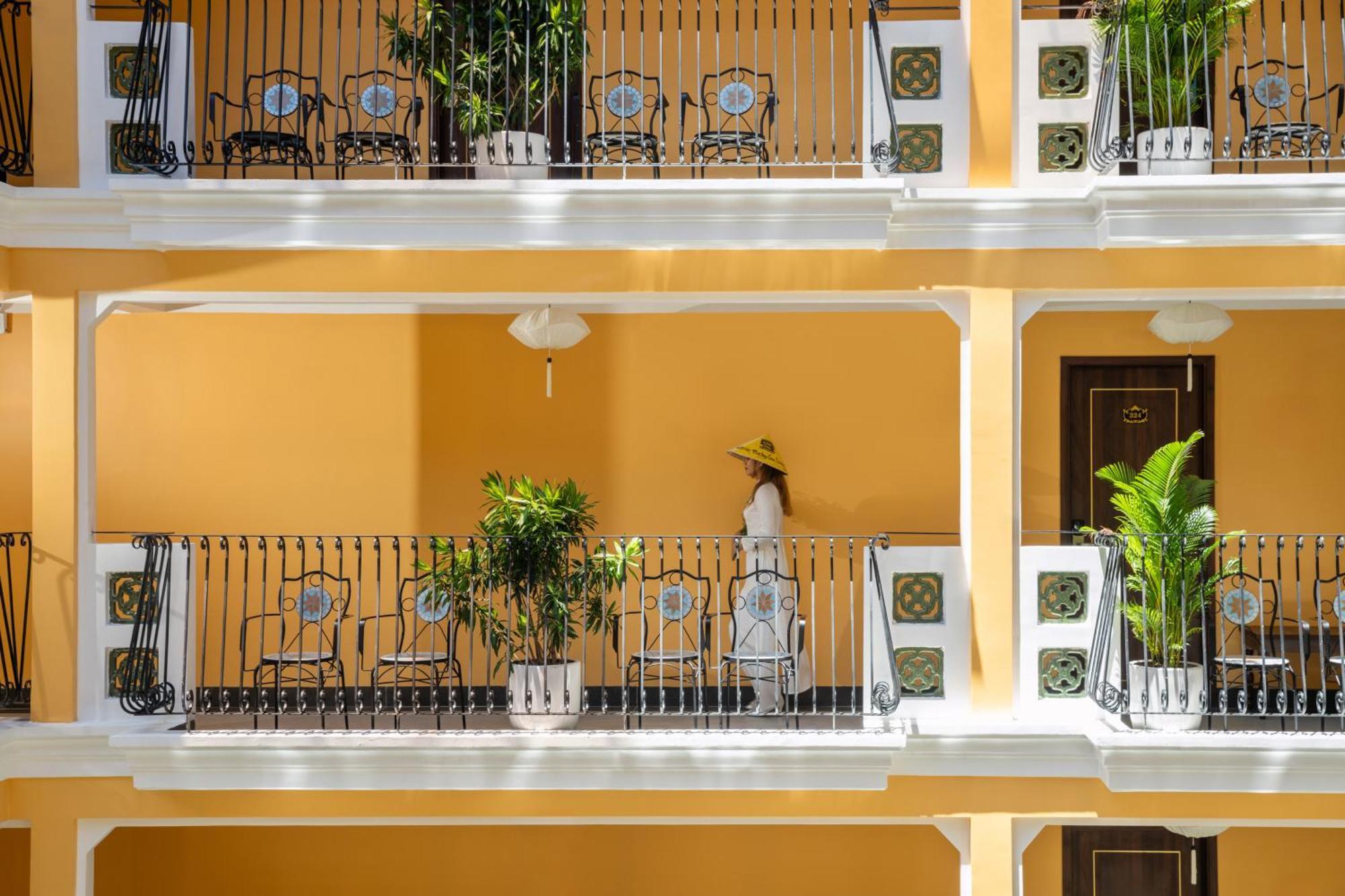 Hoi An Babylon Riverside Hotel & Spa Buitenkant foto