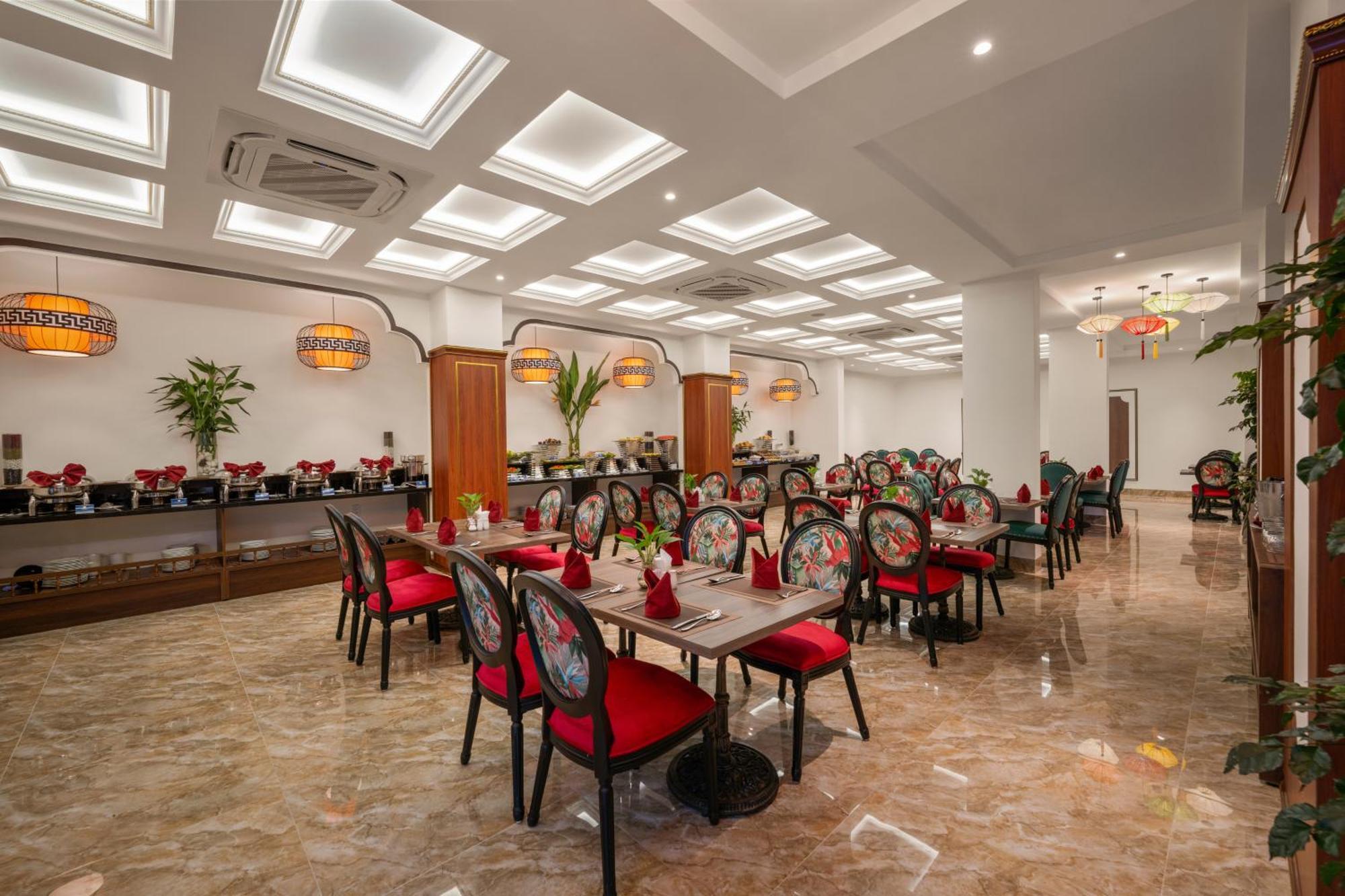 Hoi An Babylon Riverside Hotel & Spa Buitenkant foto